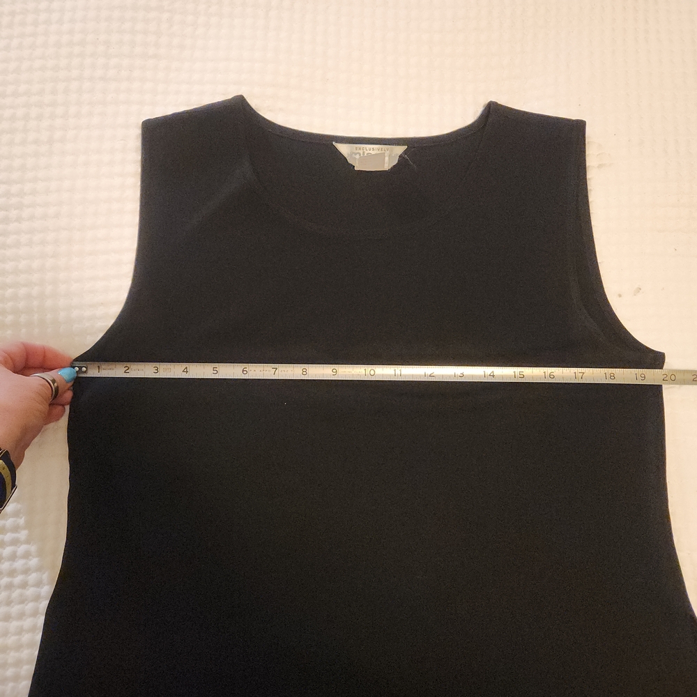 Misook Elegant Black Tank Top - Picture 5 of 5